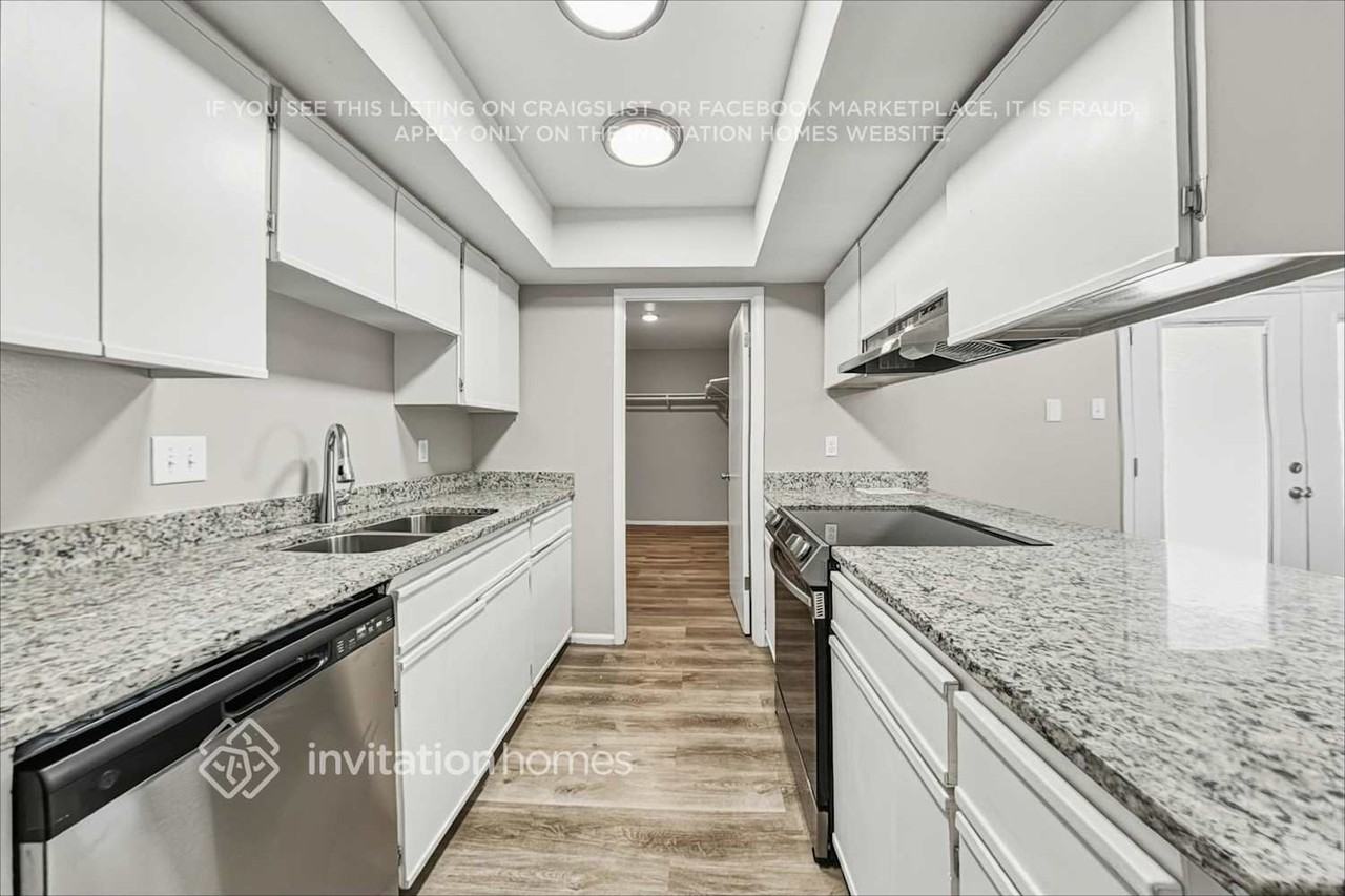 617 E Carmen St - Photo 6 of 18