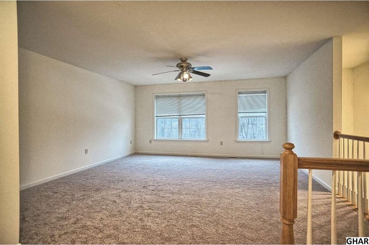 479 Waterleaf Ct - Photo 3 of 20