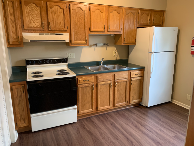 515 Monroe Ave #2 - Photo 3 of 10