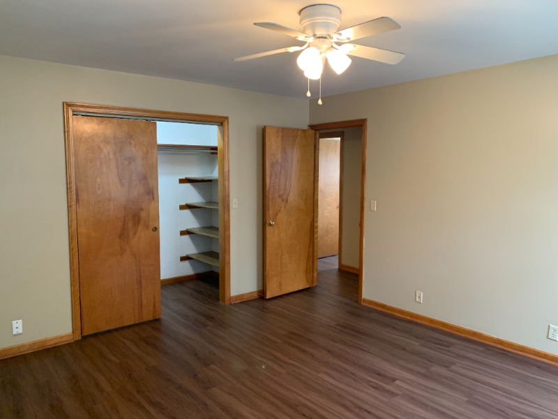 515 Monroe Ave #2 - Photo 5 of 10