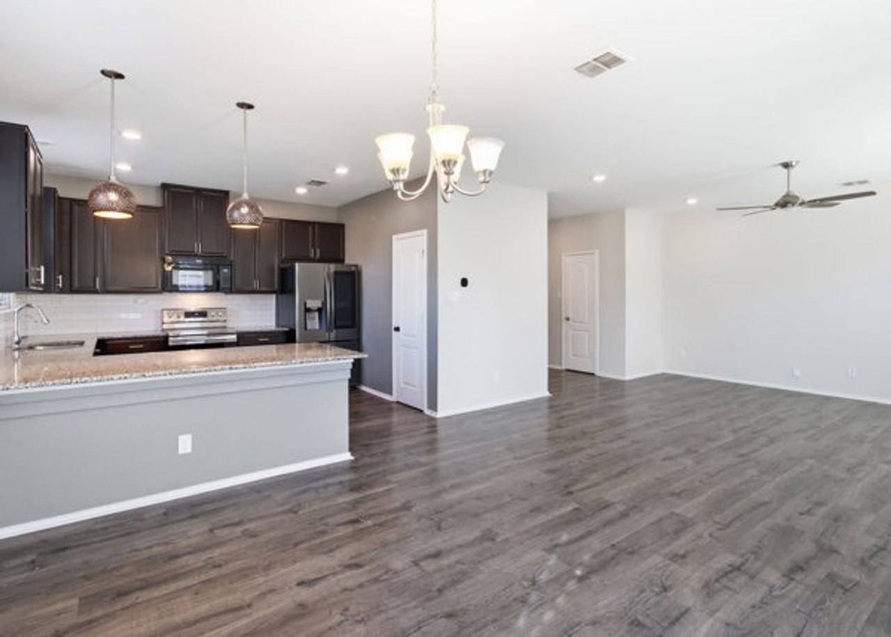 4403 Donley Byu - Photo 2 of 5