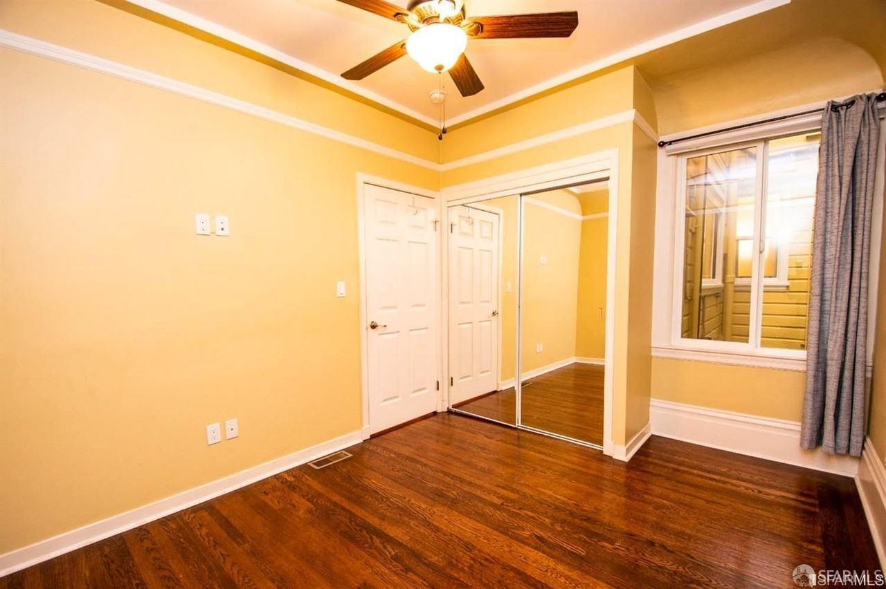 4927 California St #A - Photo 6 of 8