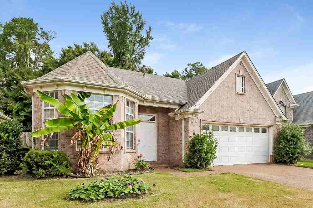9162 Acadia Pl - Photo 4 of 16