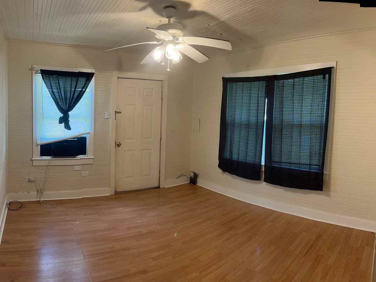 1829 Badt Ave #B - Photo 6 of 13