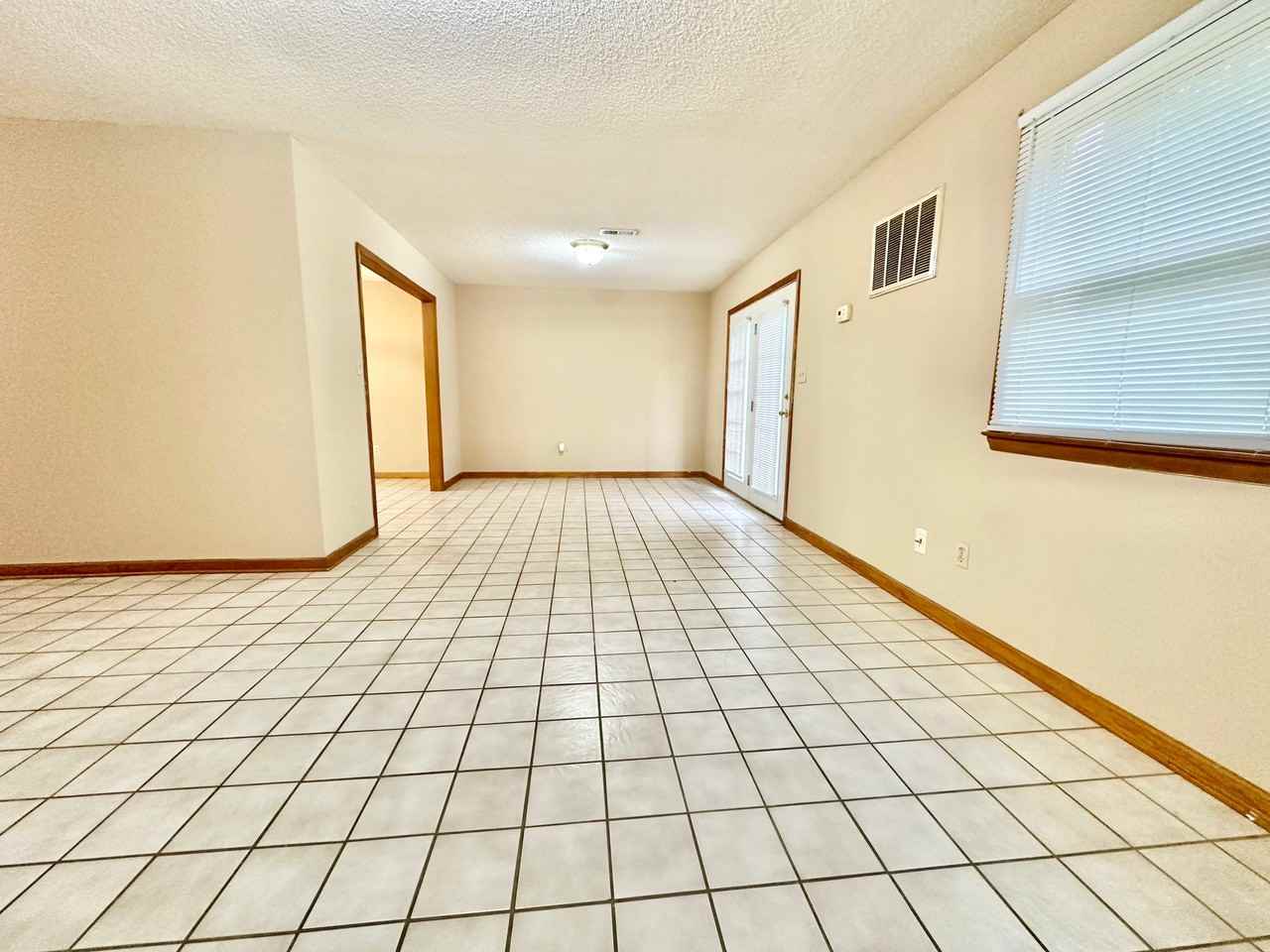 109 Mountain View Dr #A - Photo 5 of 12