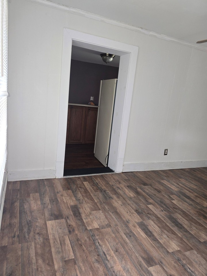 3783 San Juan Ave #A - Photo 6 of 14