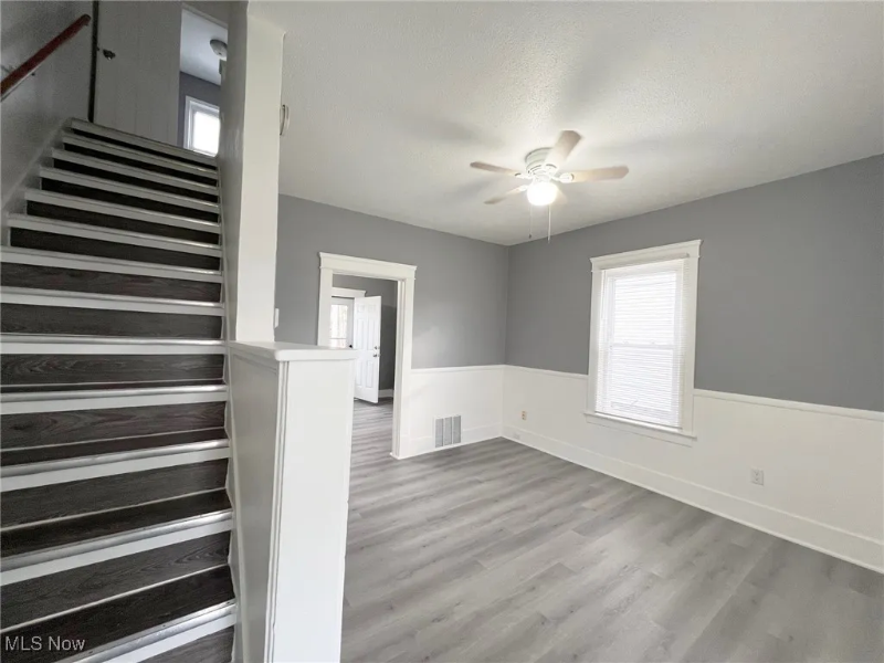 1831 E 34th St - Photo 6 of 10
