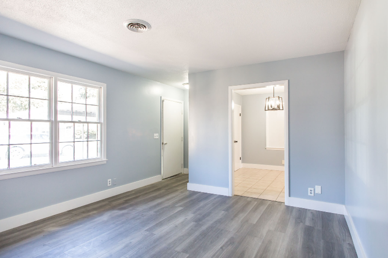 110 Kentshire Ave - Photo 3 of 20