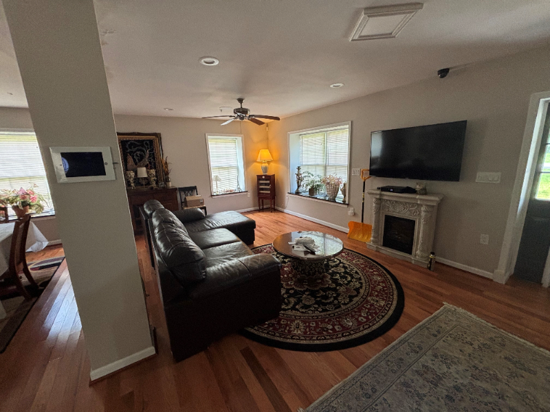 13101 Brandywine Rd - Photo 4 of 8