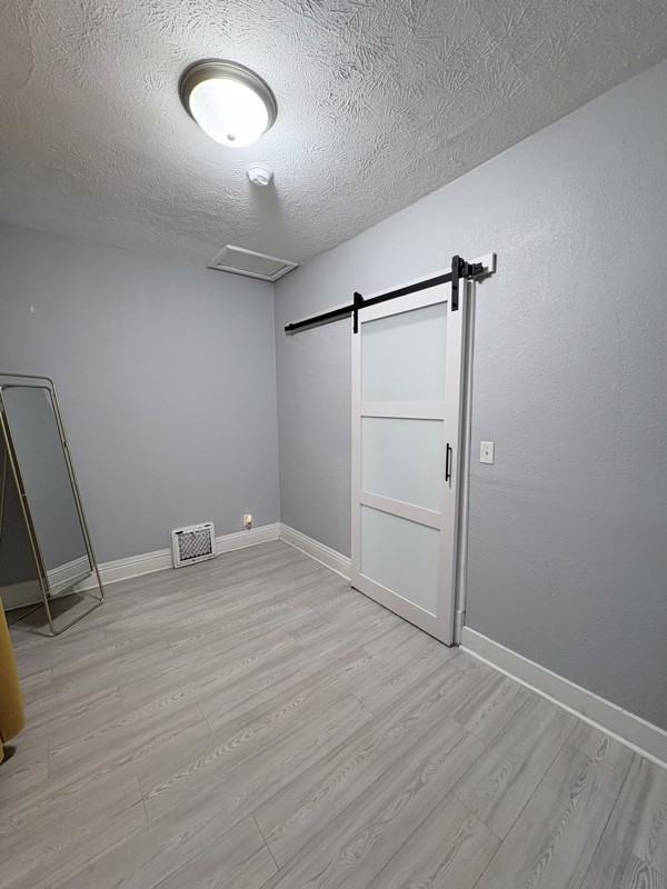 4312 S 15th St - Photo 5 of 13
