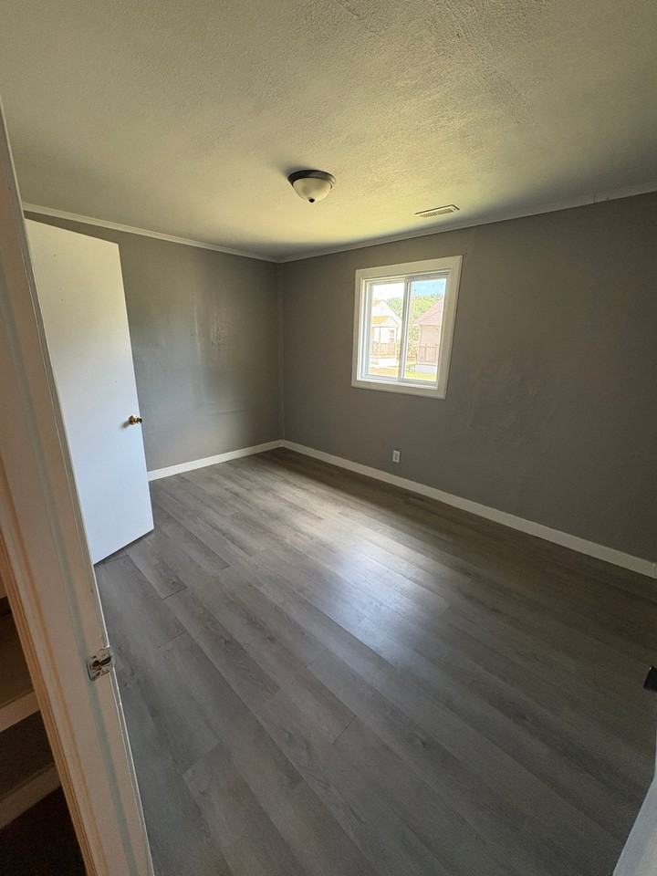 4444 E Bayley St - Photo 7 of 8