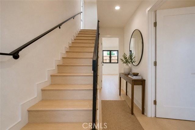 2678 Newell St - Photo 5 of 8