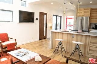 717 N El Centro Ave - Photo 6 of 8