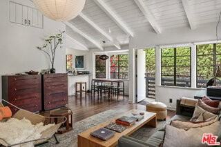1242 S Sycamore Ave - Photo 7 of 8