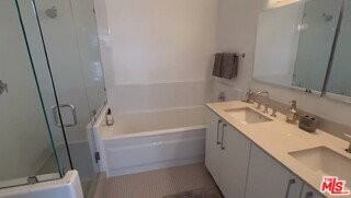 4151 Redwood Ave #211 - Photo 7 of 8