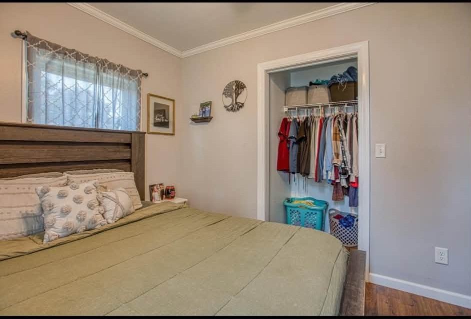 313 S Madison St - Photo 5 of 7