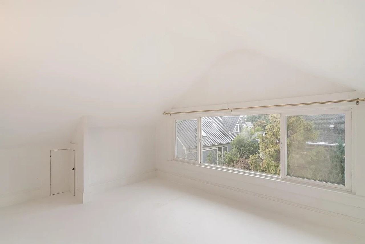1735 Se 35th Ave - Photo 5 of 16