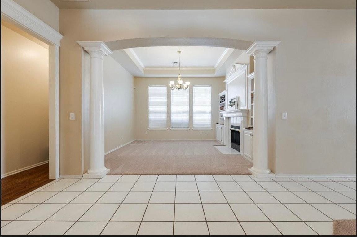 12700 Sutton Hill Rd - Photo 3 of 20