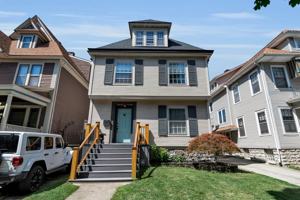 featured image of 214 Norwood Ave