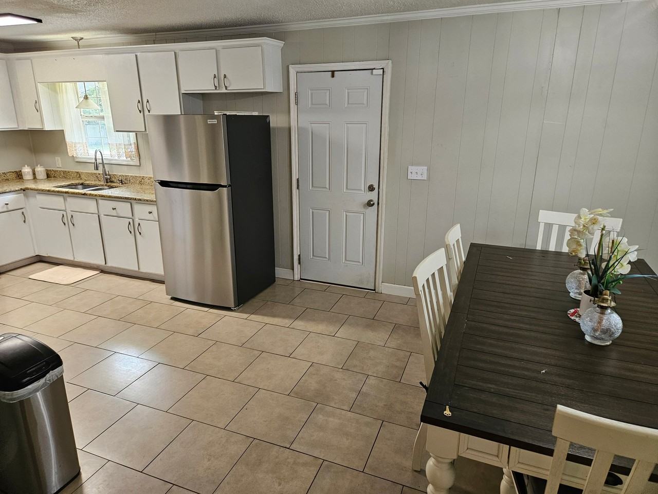 700 Rosedale Arch - Photo 5 of 15