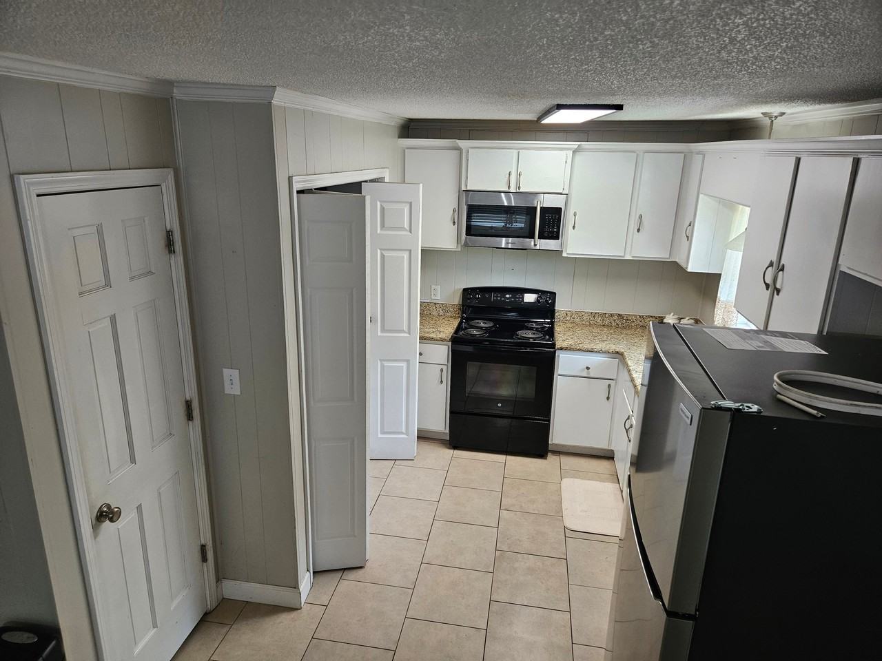 700 Rosedale Arch - Photo 6 of 15