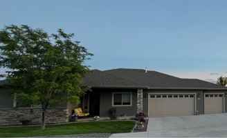 featured image of 1318 Peppertree Dr