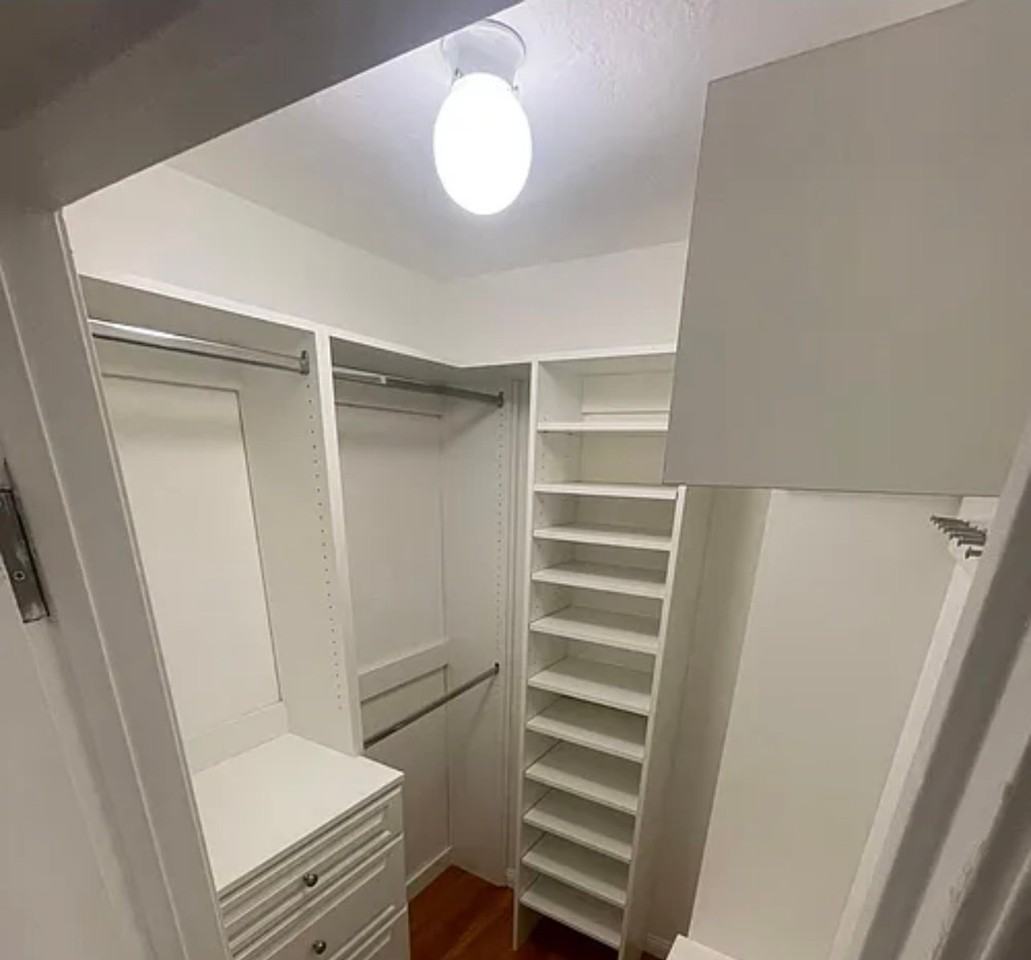 23356 La Mar #C - Photo 2 of 11