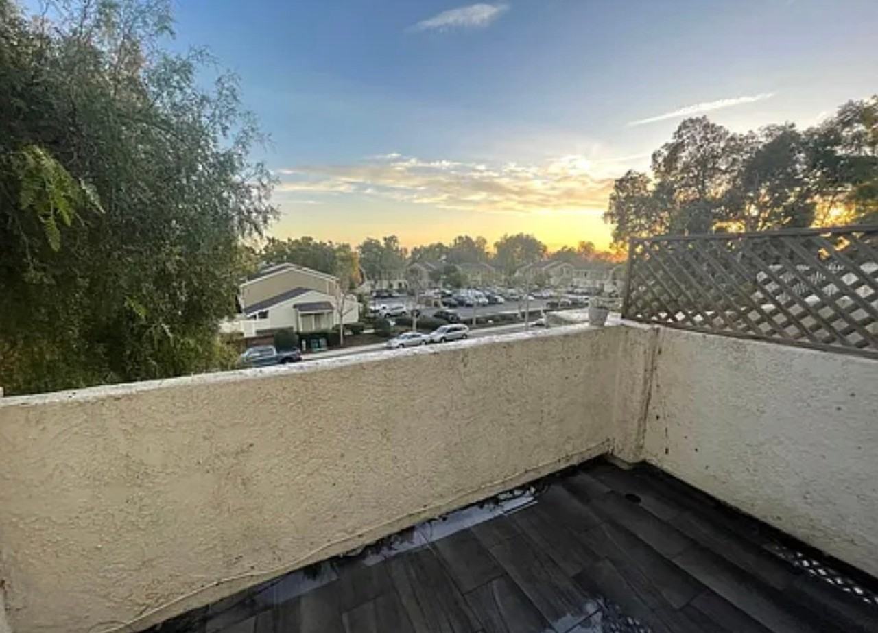 23356 La Mar #C - Photo 3 of 11