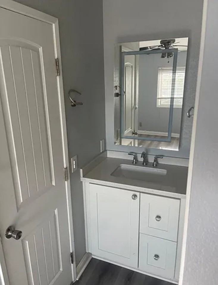 23356 La Mar #C - Photo 5 of 11