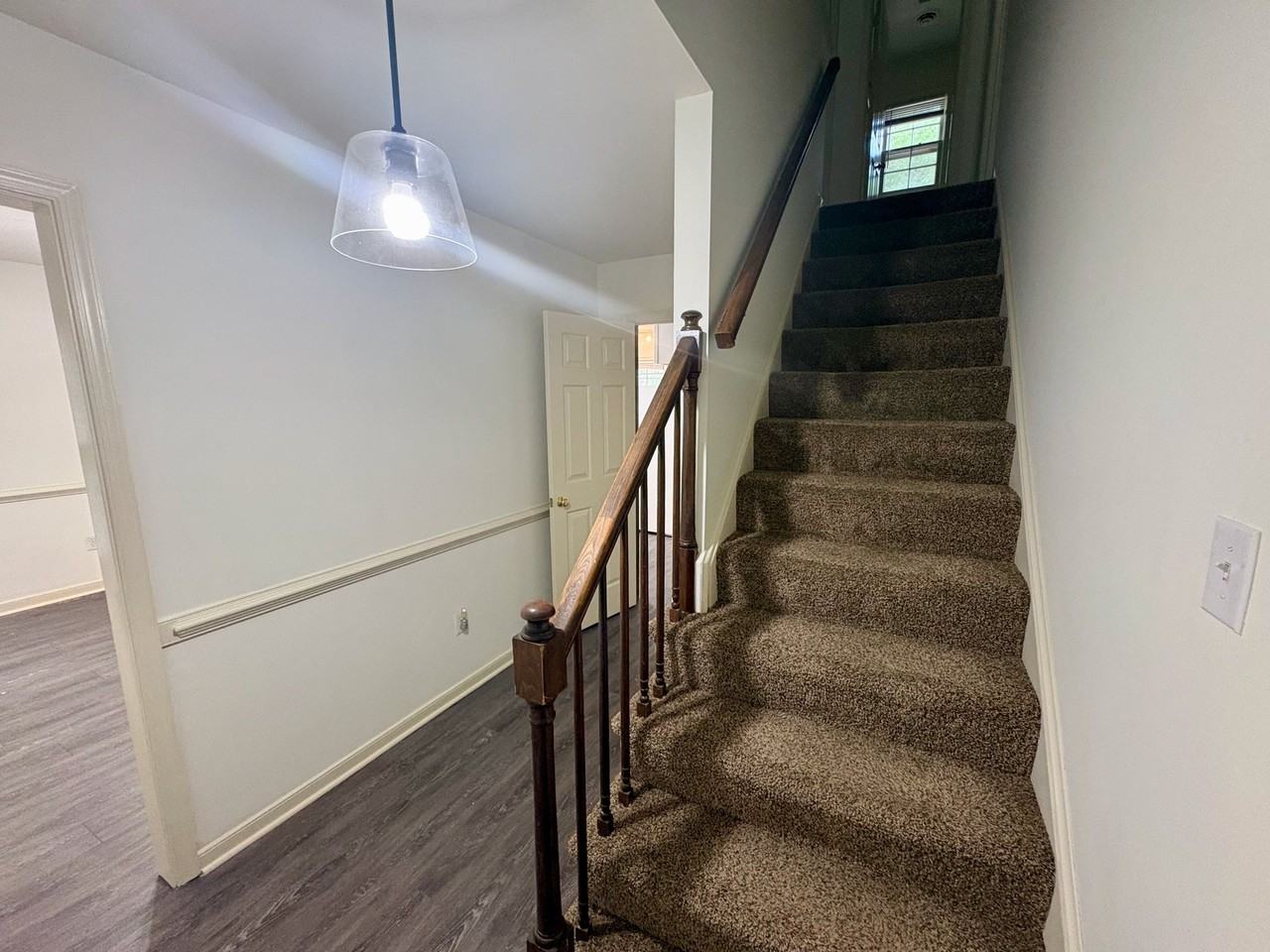 4815 Junilla Ln - Photo 6 of 17