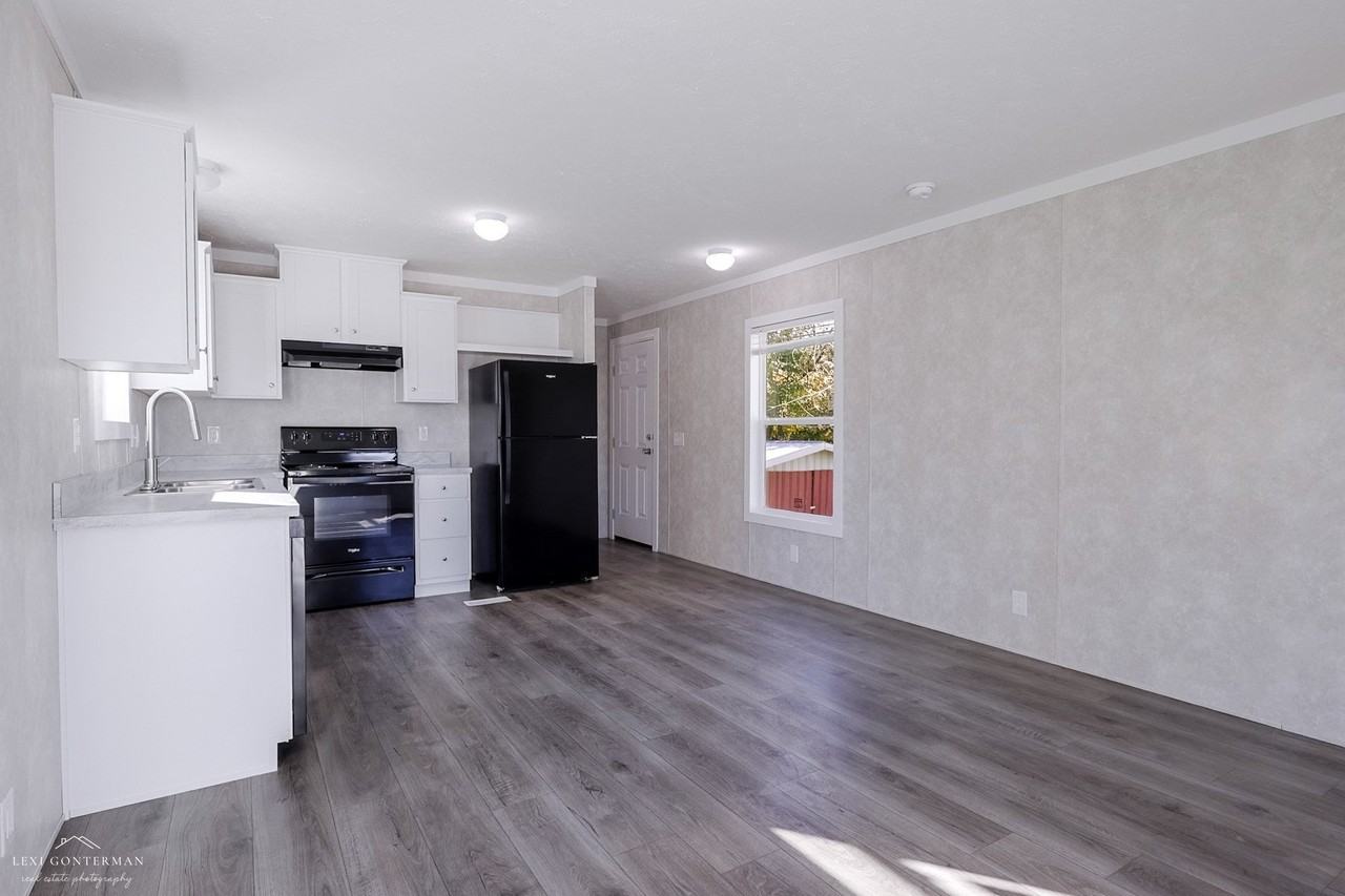 175 Clay Hastings Drive - Photo 6 of 14