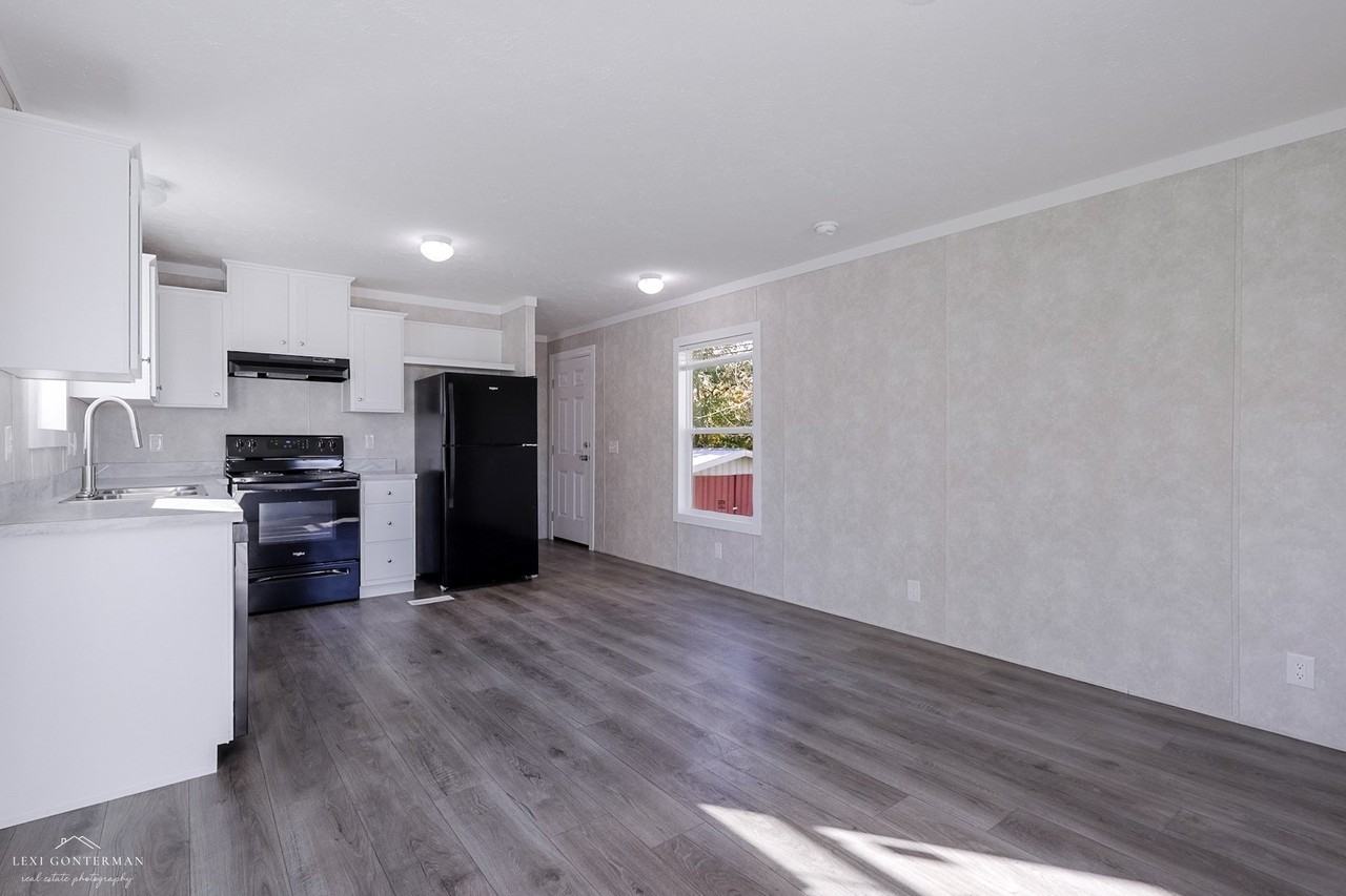 175 Clay Hastings Drive - Photo 7 of 14