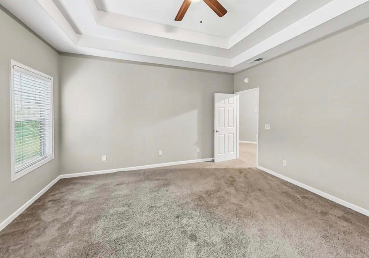 49 Kay Rd Ne - Photo 3 of 6