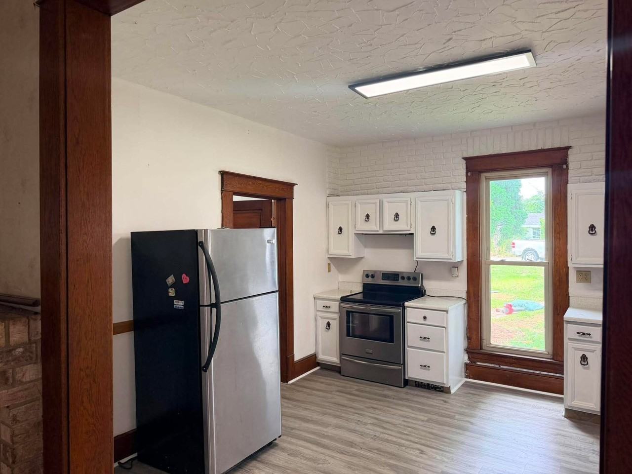 633 S Apperson Way - Photo 5 of 9
