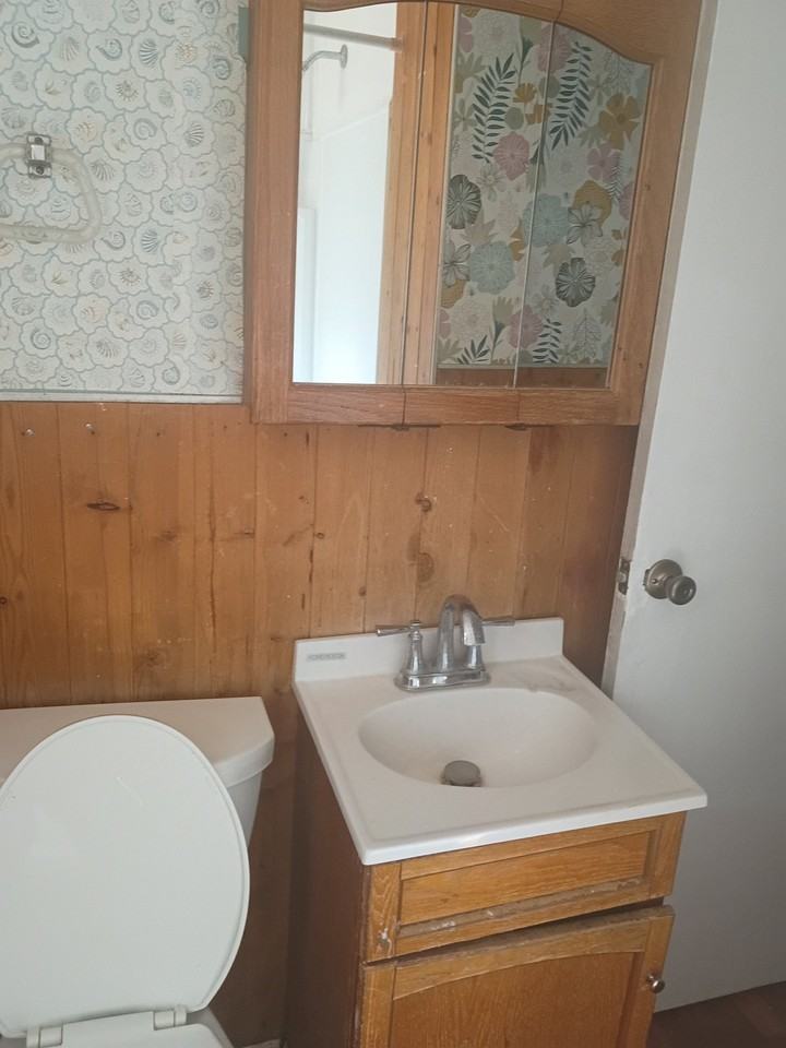 6304 63rd Ave N #1 - Photo 4 of 15