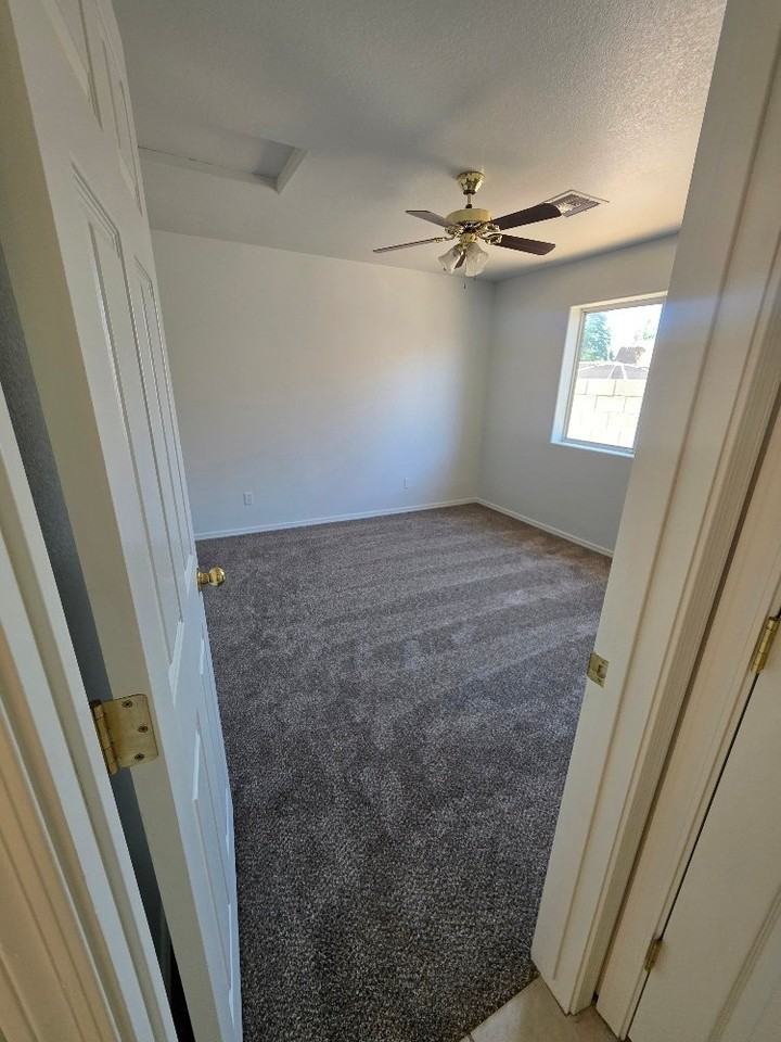 3225 N Yavapai St - Photo 7 of 12