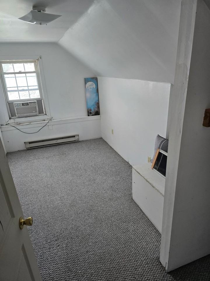399 S 6th St #2 - Photo 7 of 12