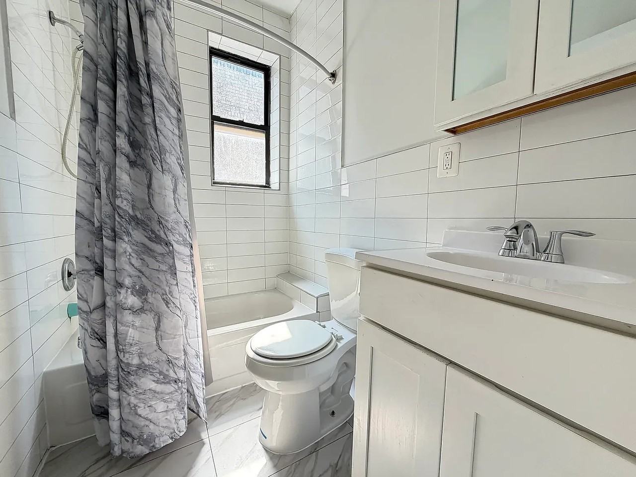 162 Bergen Ave #4A - Photo 6 of 6