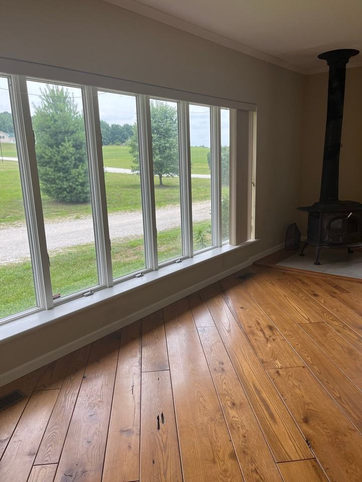 7455 Hilltop Dr - Photo 5 of 9