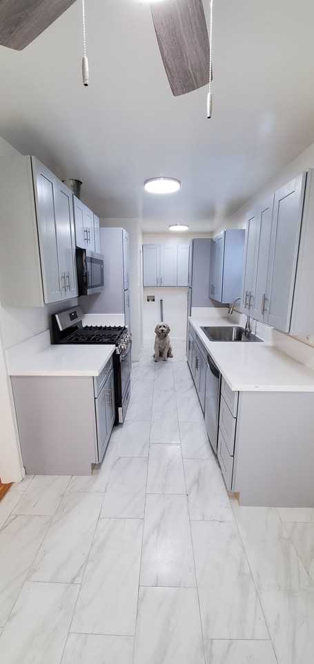 1305 W Chandler Blvd - Photo 6 of 19