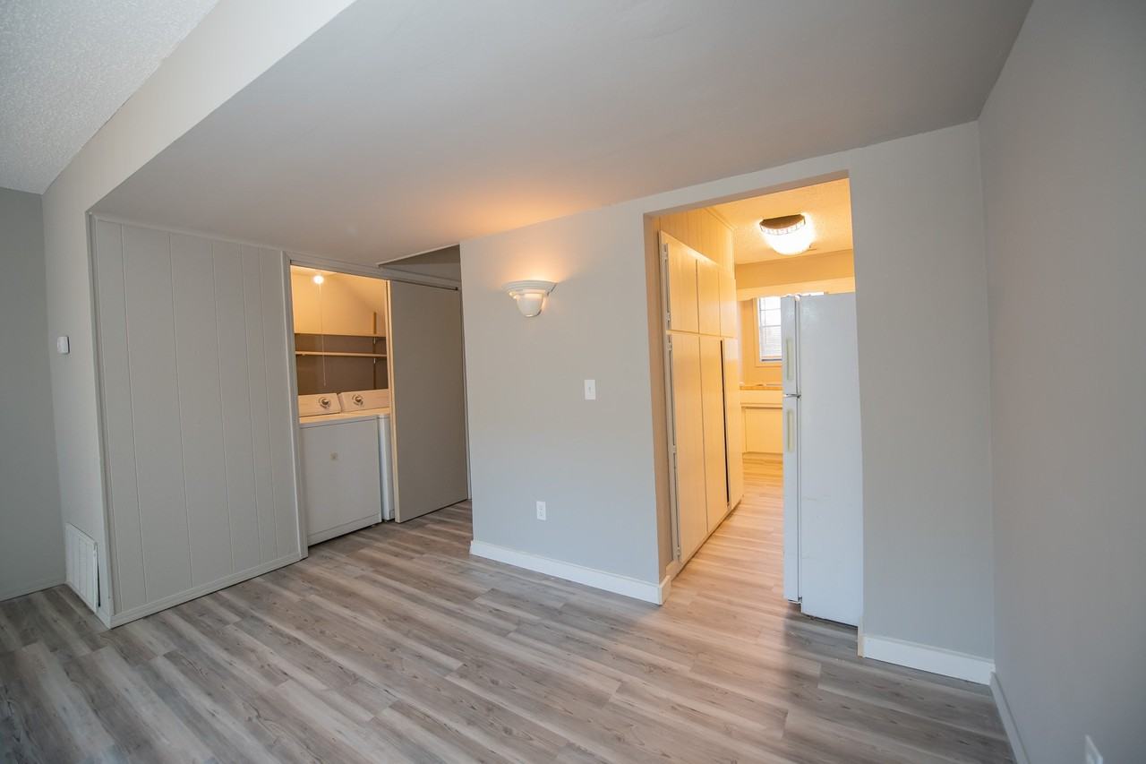 2054 N Garland Ave #114 - Photo 3 of 16
