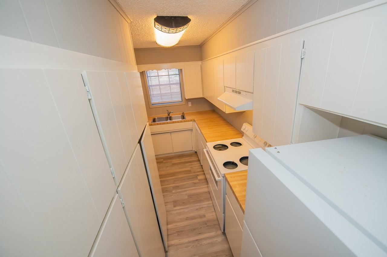 2054 N Garland Ave #114 - Photo 4 of 16