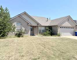6211 S 37th St - Photo 1 of 1