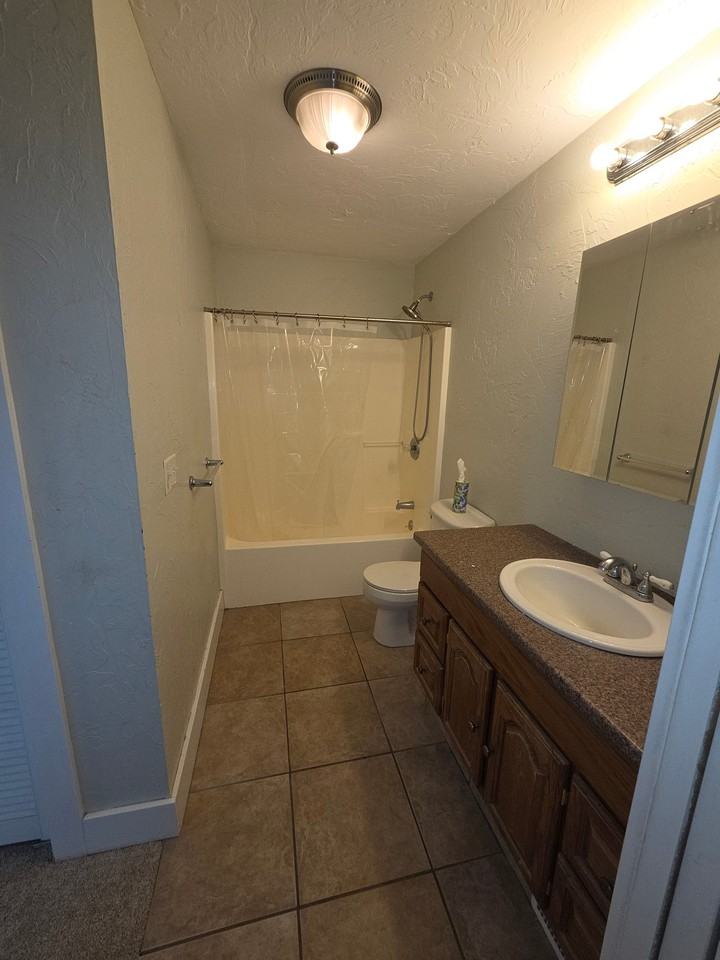 195 Sw #195 - Photo 6 of 10