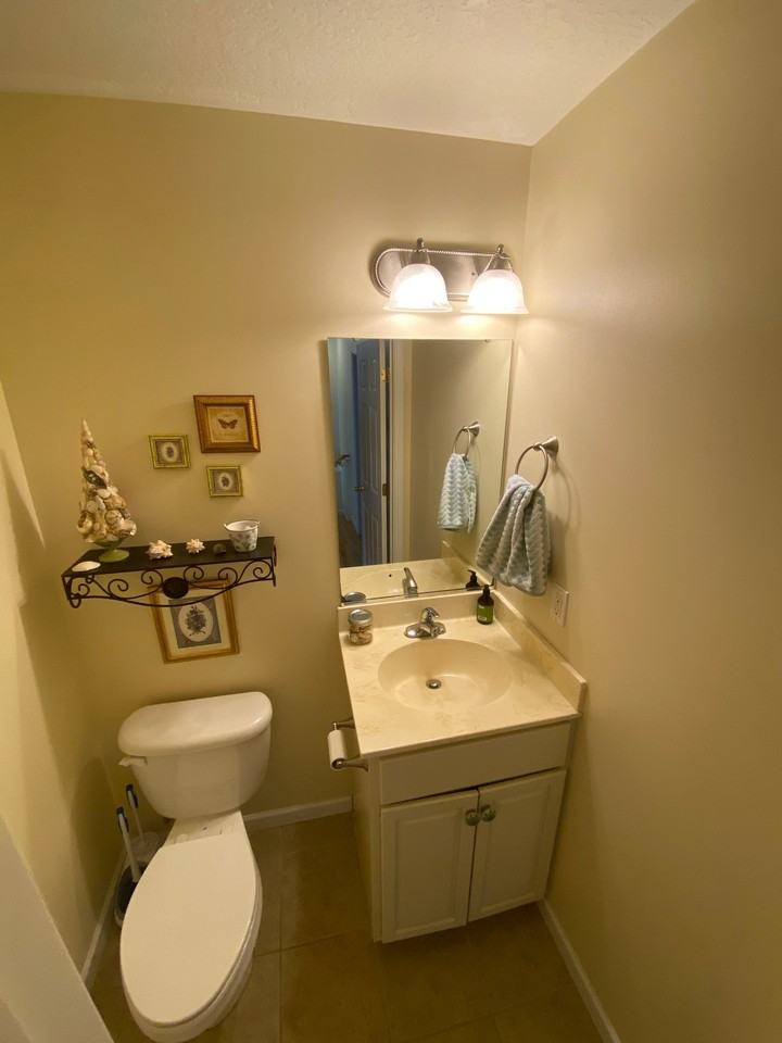 39 Aberdeen Dr - Photo 6 of 11