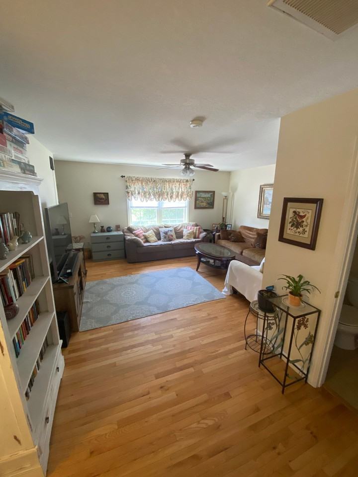 39 Aberdeen Dr - Photo 7 of 11