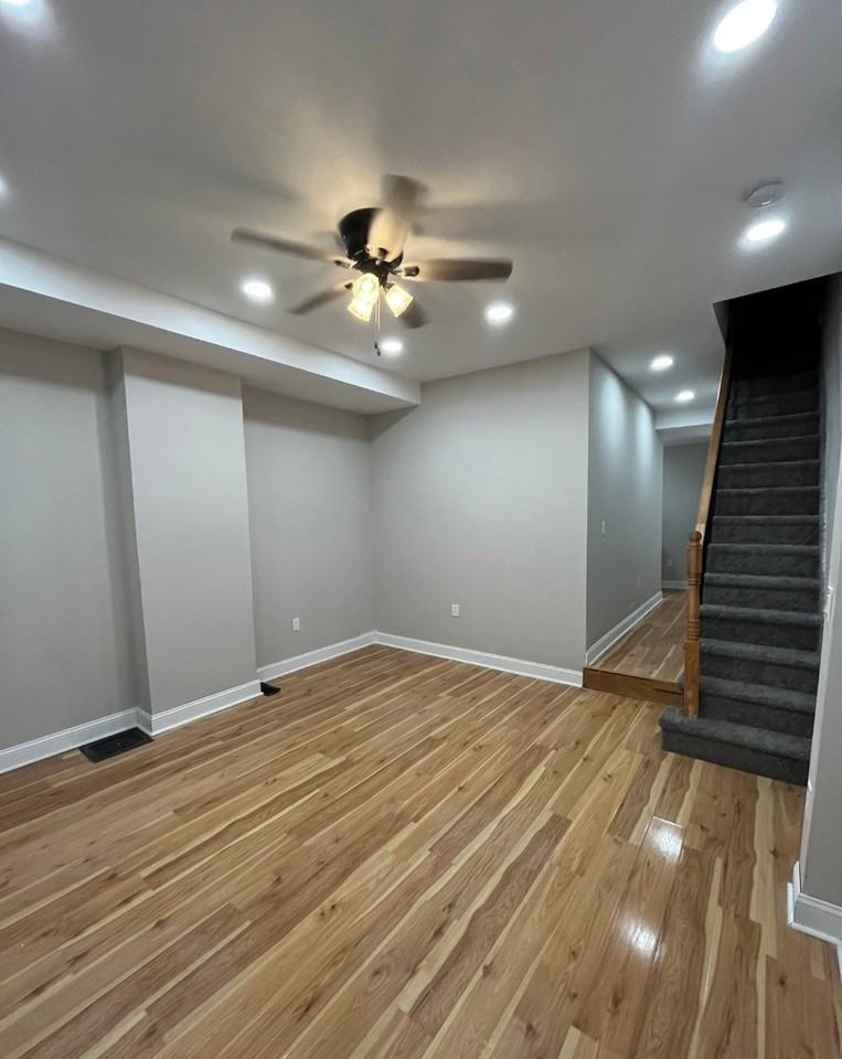 1873 E Westmoreland St - Photo 3 of 15
