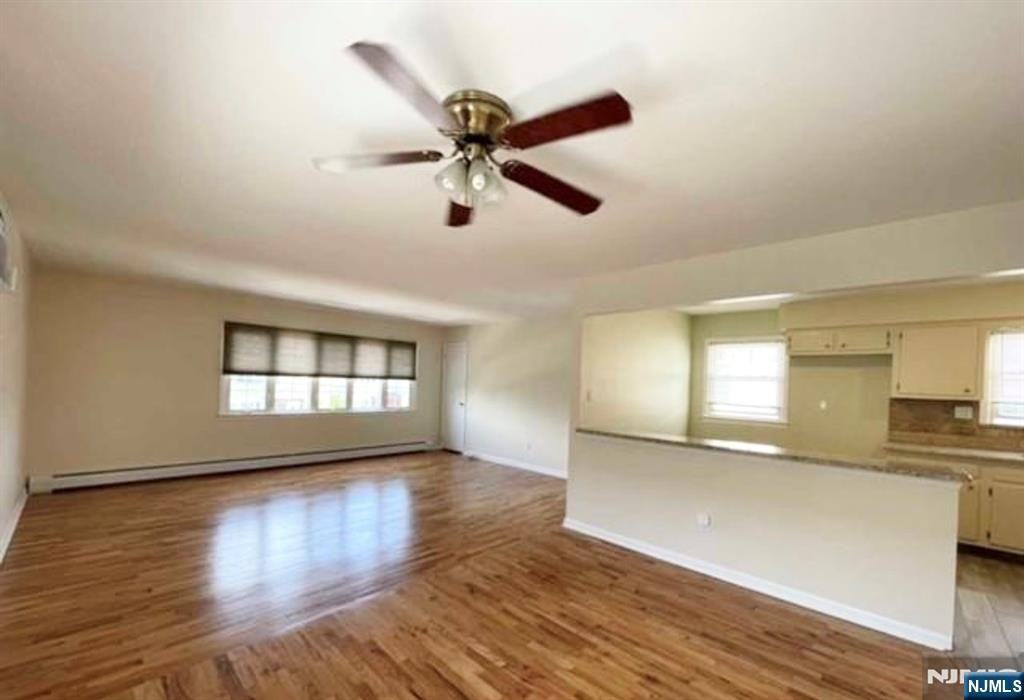 506 Davis Ave - Photo 2 of 11