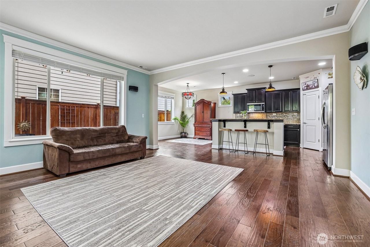 10015 1st St Ne - Photo 6 of 16