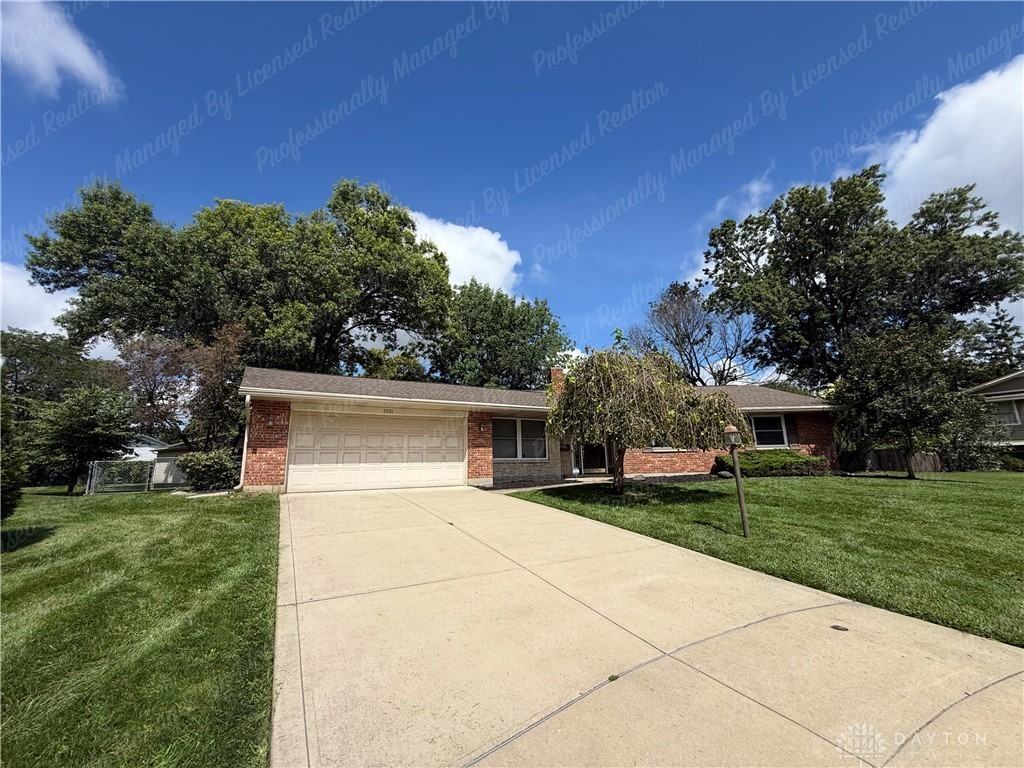 5551 Overbrooke Rd - Photo 3 of 49